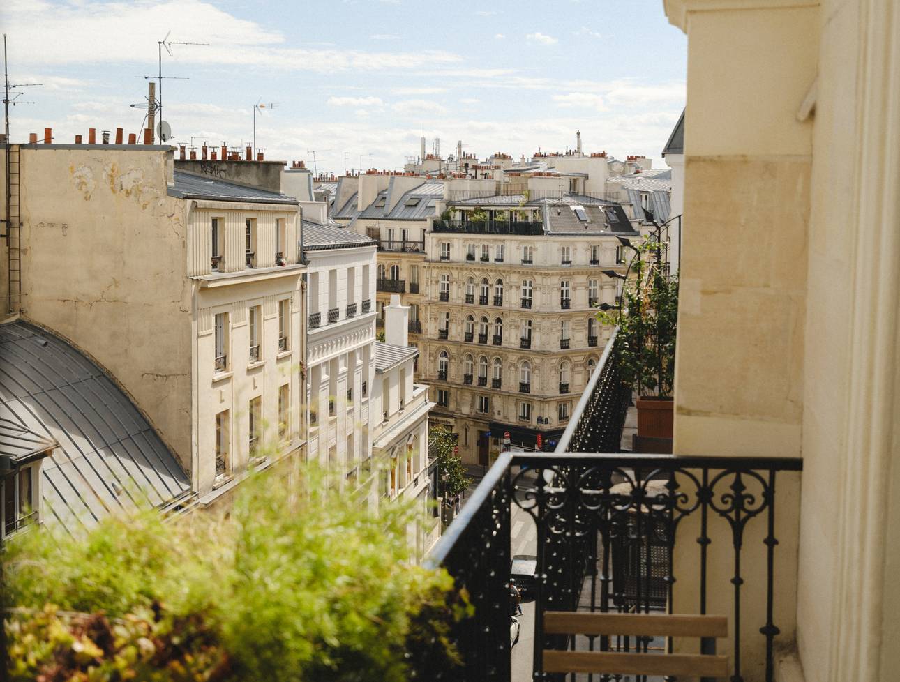 le-pigalle-hotel-room-view-balcon